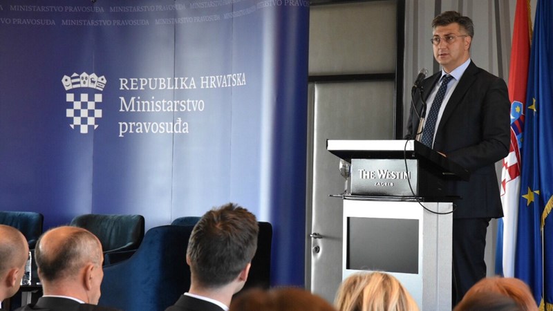 Predsjednik Vlade: Pravosuđe potrebno učiniti još bržim i učinkovitijim te vratiti povjerenje u njegovo funkcioniranje